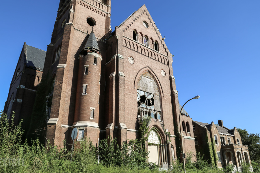 St Louis Church Foreshore Estate